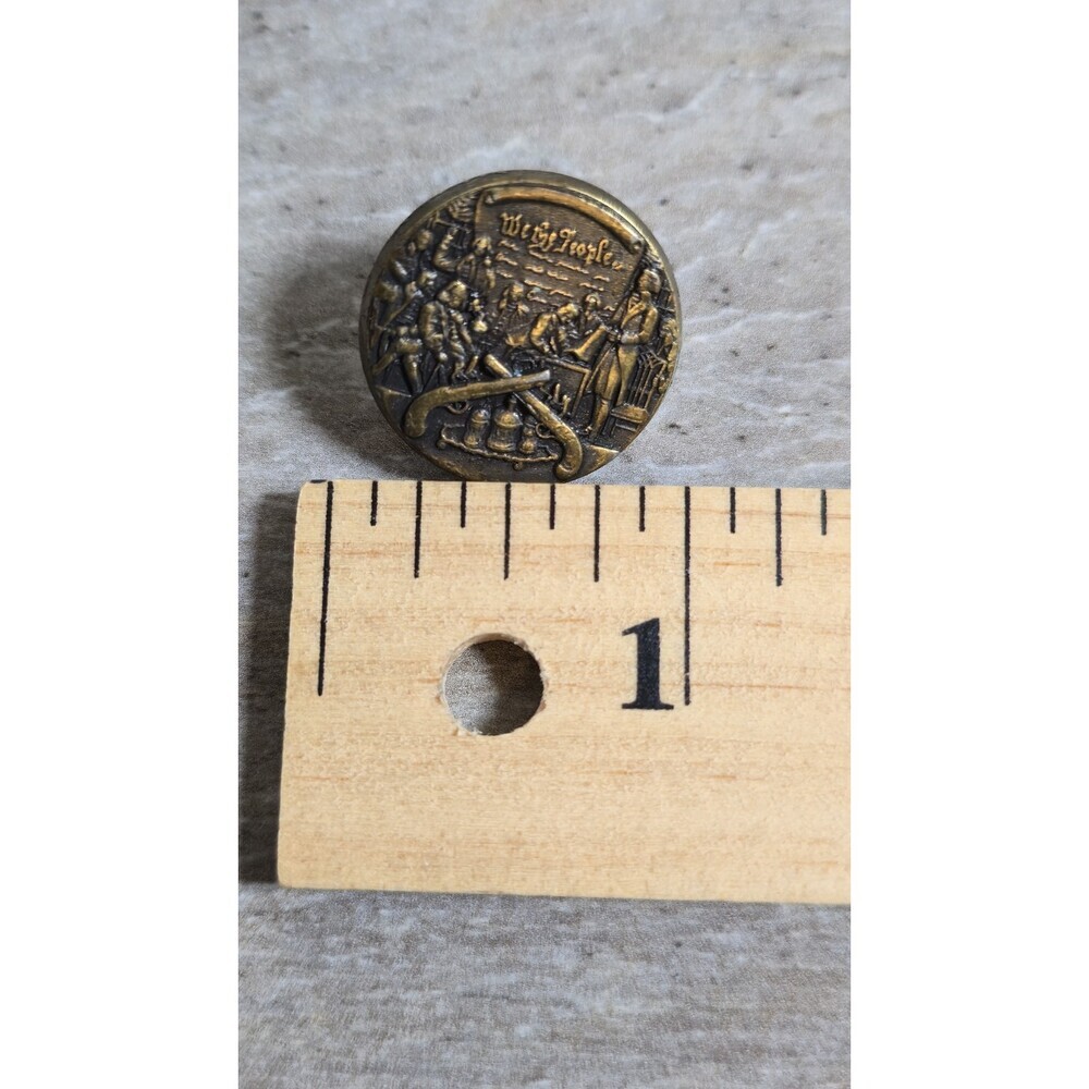 Vintage "We the People" Constitution Signing USA Bronze Tone Lapel Pinback Pin - Picture 2 of 6